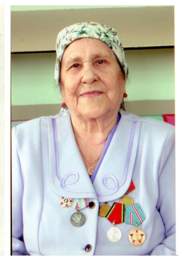 Бабам турында истәлекләр балалары, оныклары һәм оныкчыклары йөрәгендә яши!