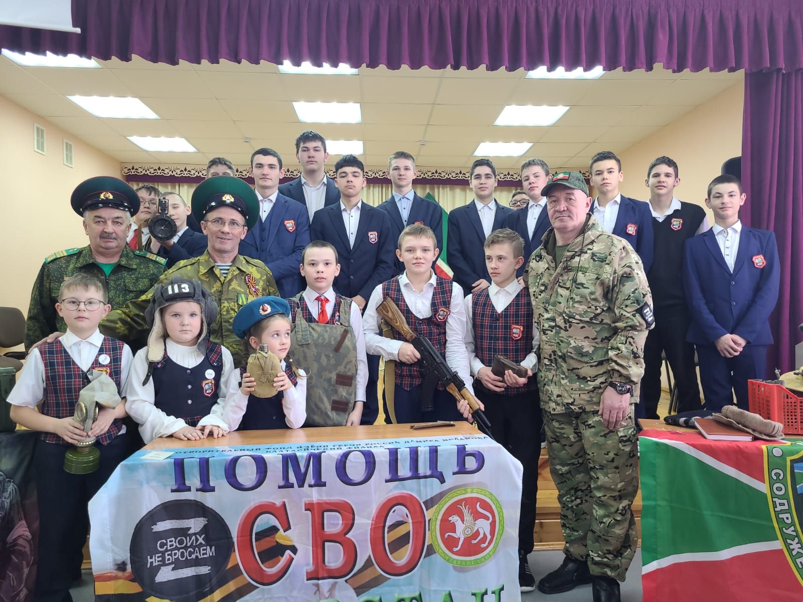 Балтач волонтерлары Нөнәгәр укучылары белән очрашты