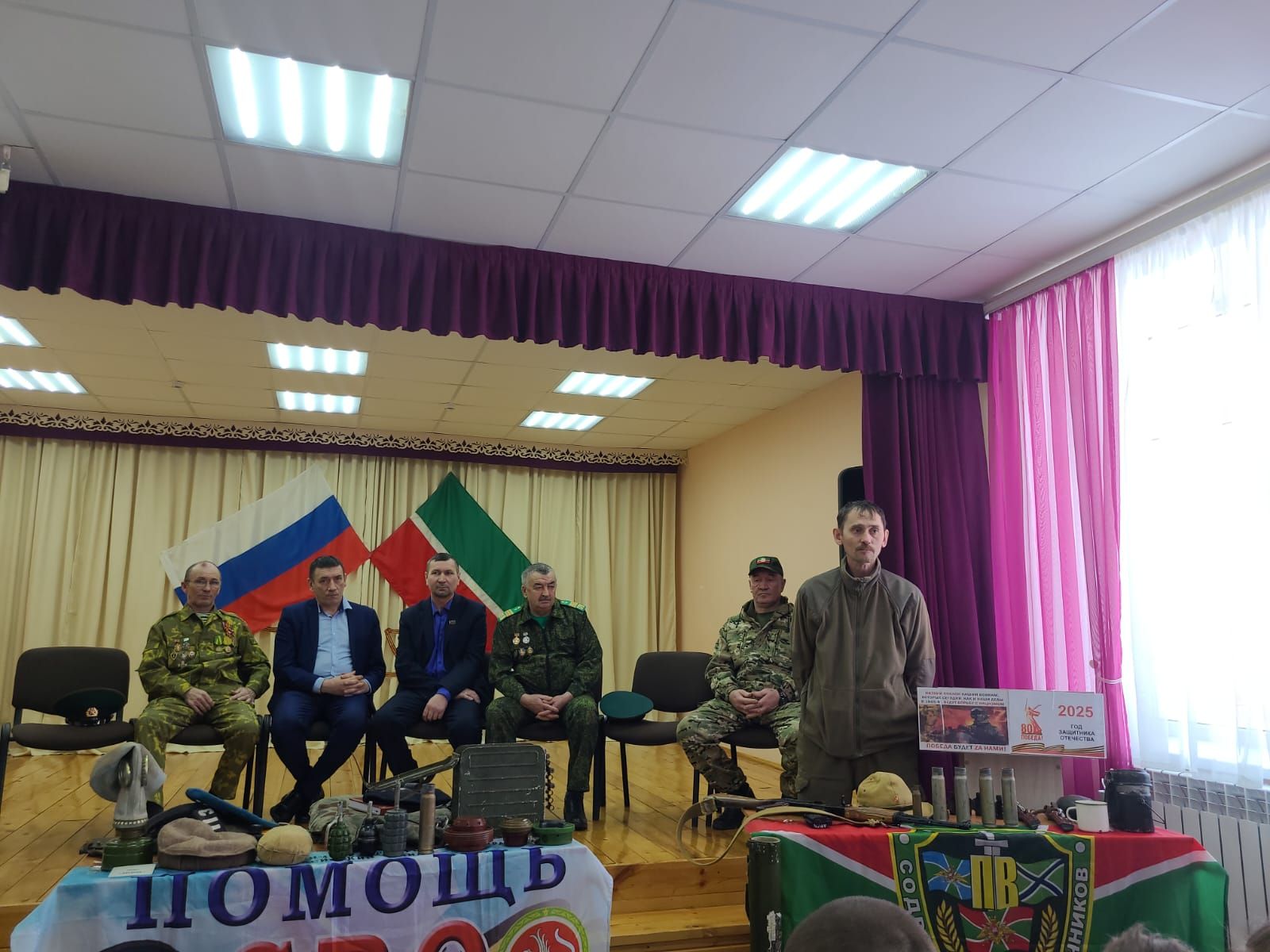 Балтач волонтерлары Нөнәгәр укучылары белән очрашты