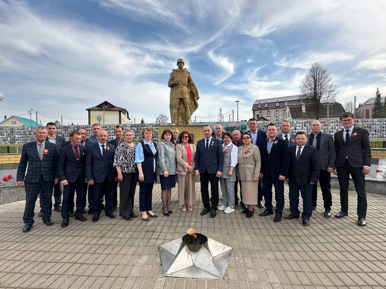 Балтачта көн саен «Батырлар аллеясы»нда яуда ятып калган каһарманнарыбыз истәлегенә чәчәкләр салачаклар