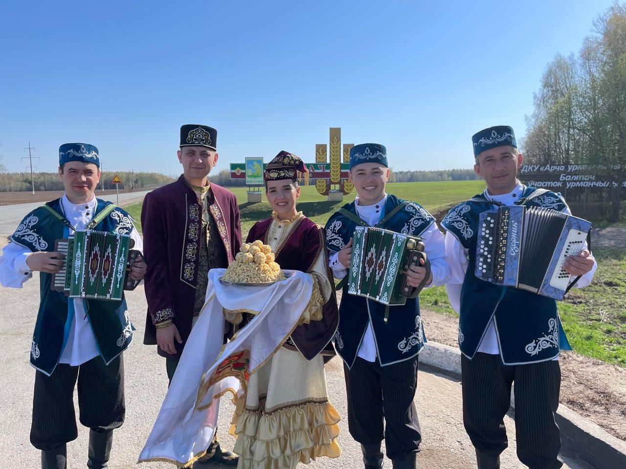 Габдулла Тукайның тууына 139 ел тулу уңаеннан, Балтачыбыз башкаладан  кунаклар кабул итә