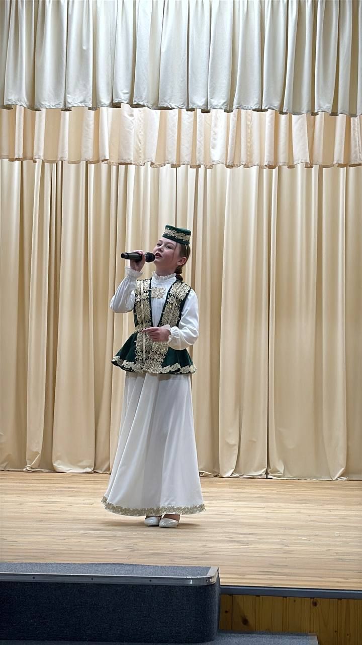 Авылны гөрләтәләр