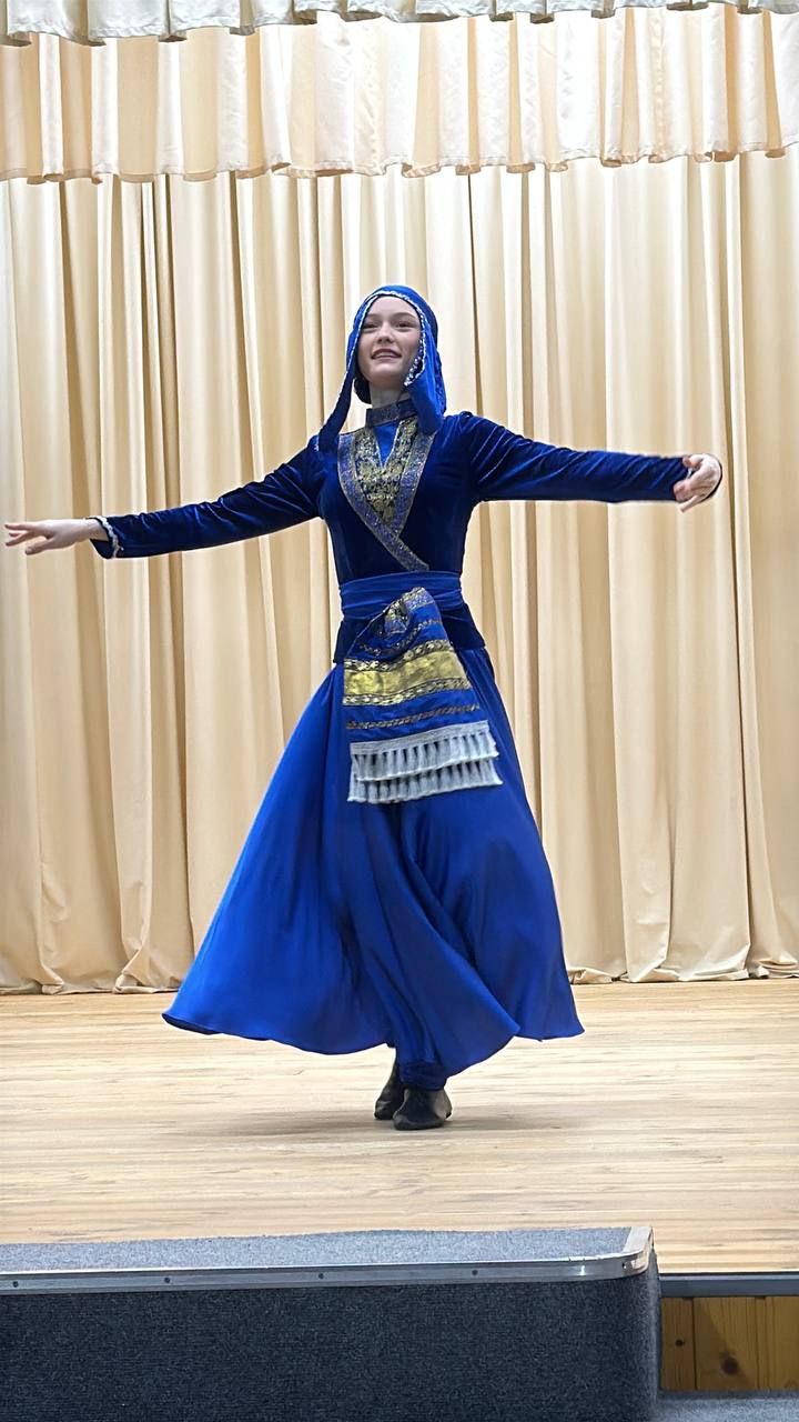 Авылны гөрләтәләр