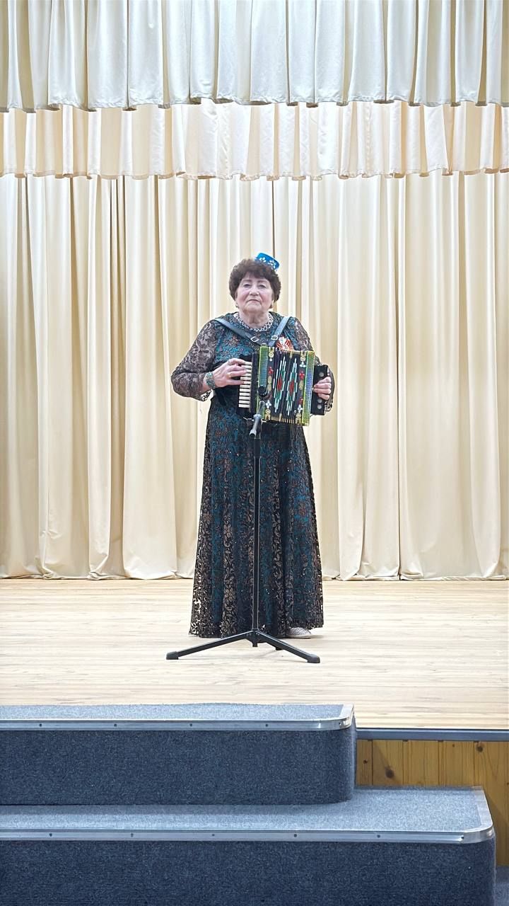 Авылны гөрләтәләр