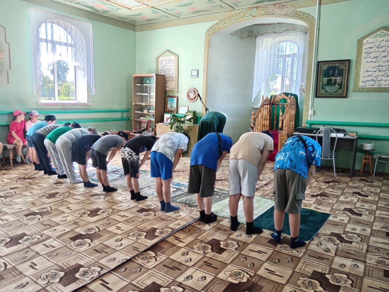 Көшкәтбаш мәчетендә Түнтәр мәктәбендә оешкан лагерь балалары кунакта булган