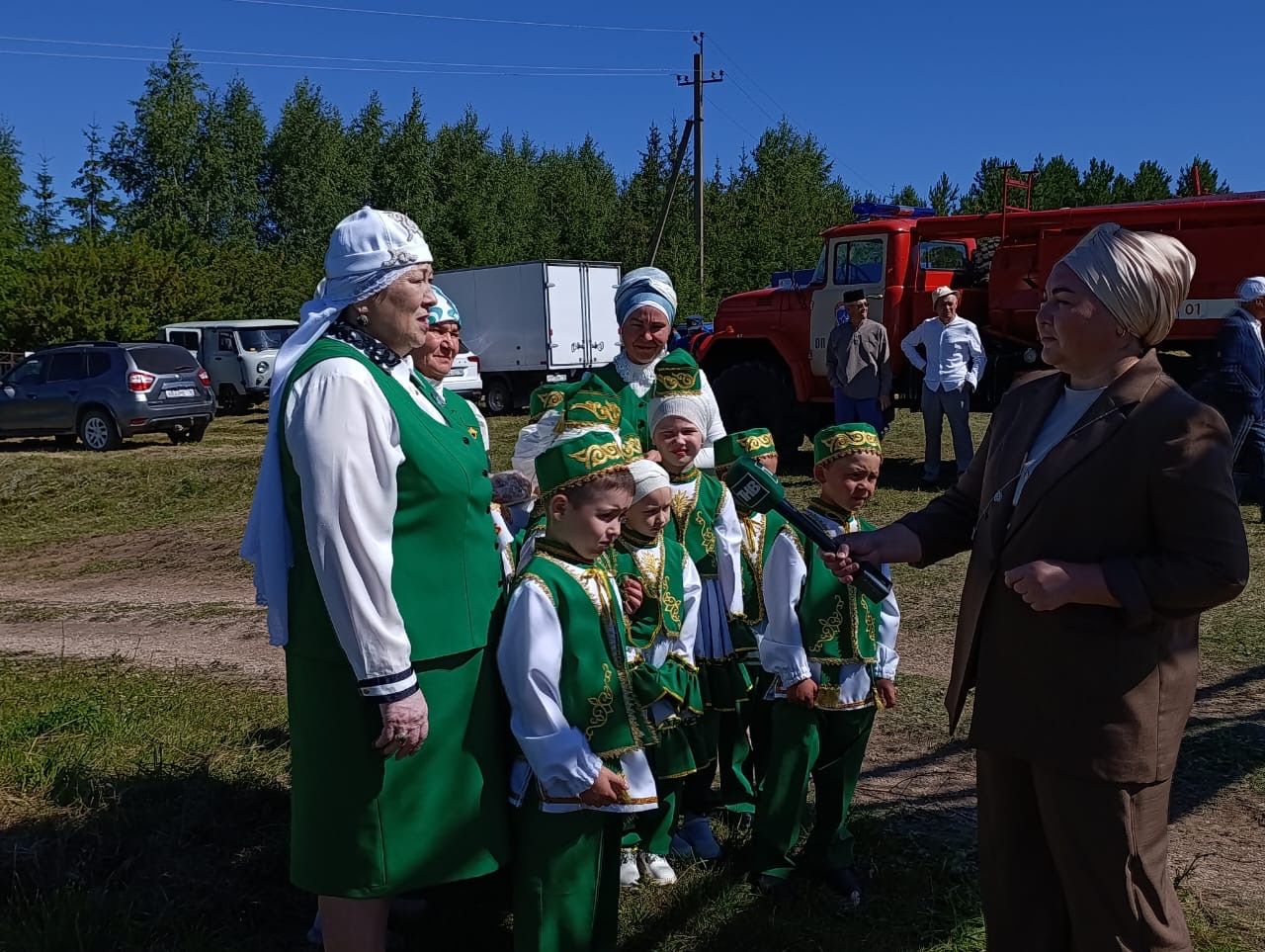 Бөрбашта мөселман балалар Сабан туе узды