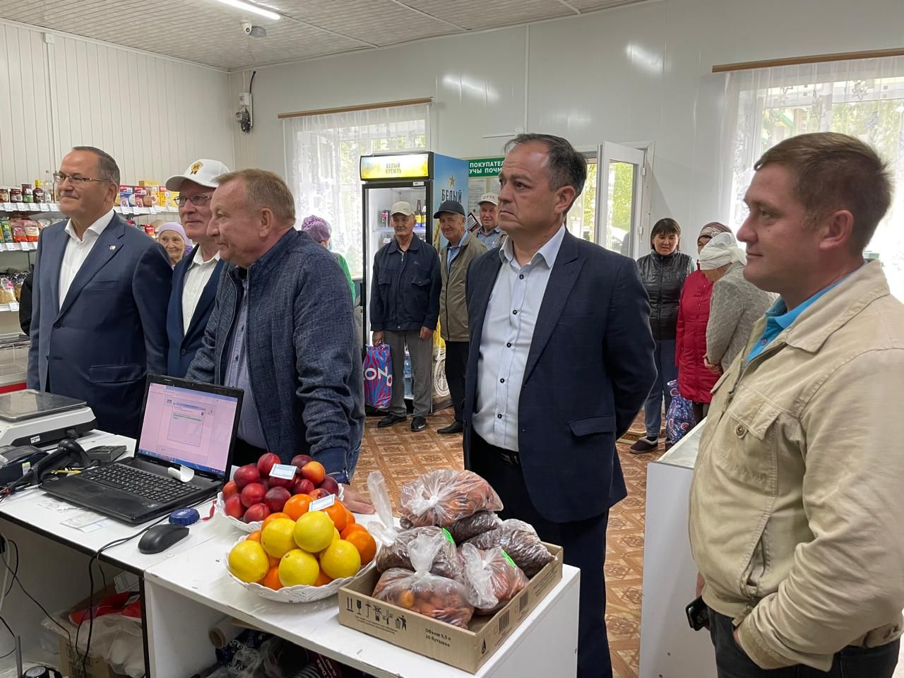 Балтачта эшлекле сәфәр белән Татпотребсоюз идарәсе рәисе килде