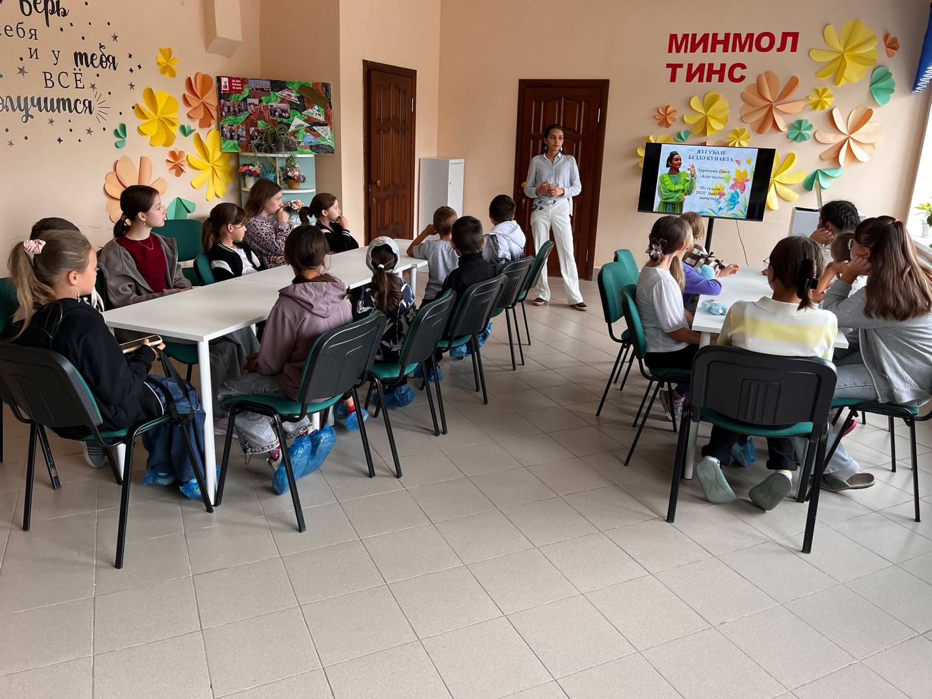«Факел» клубында «Яз гүзәле-2025» бәйгесенең Гран-при иясе белән очрашу узды