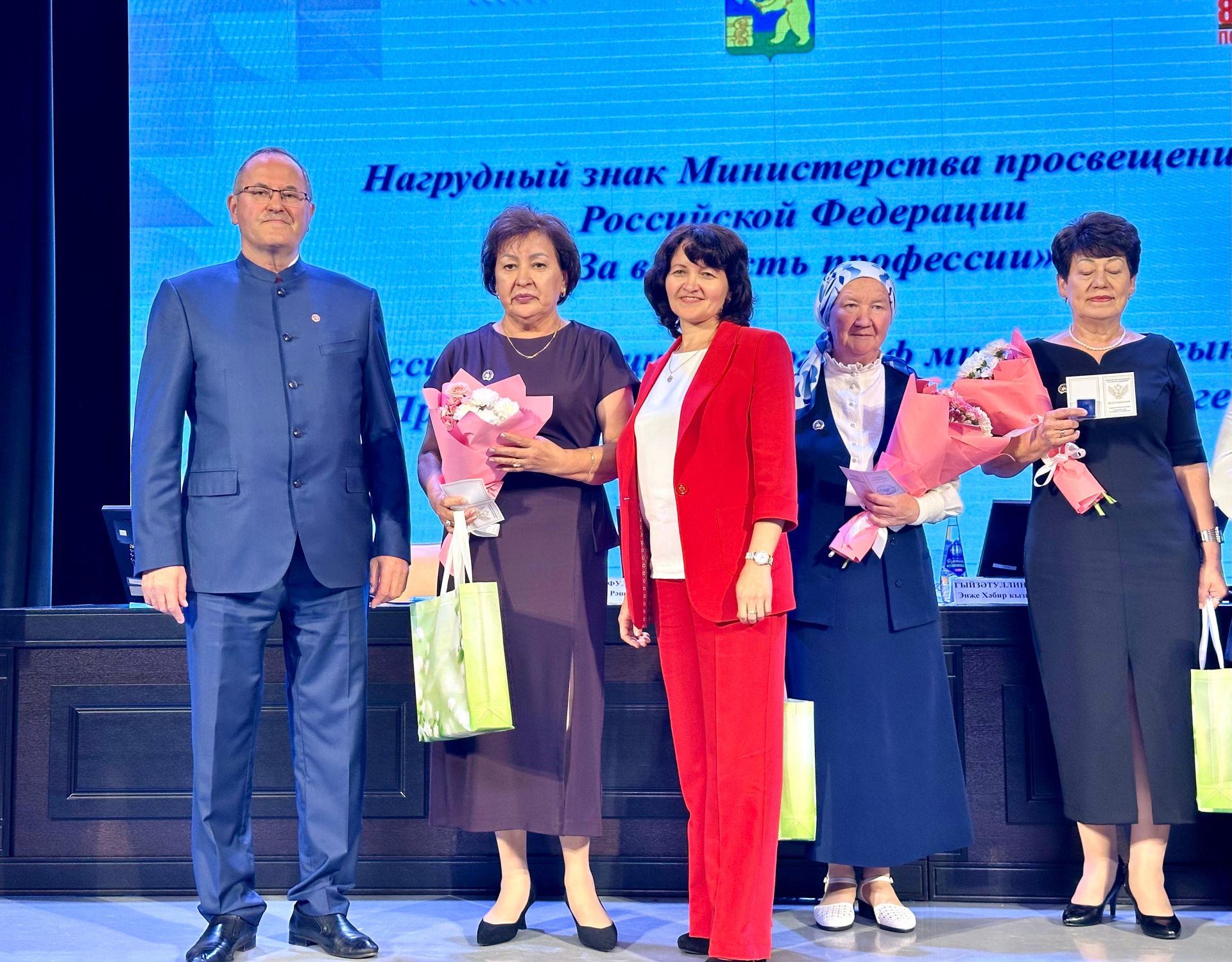 Балтачта мәгариф хезмәткәрләренең август киңәшмәсе уза