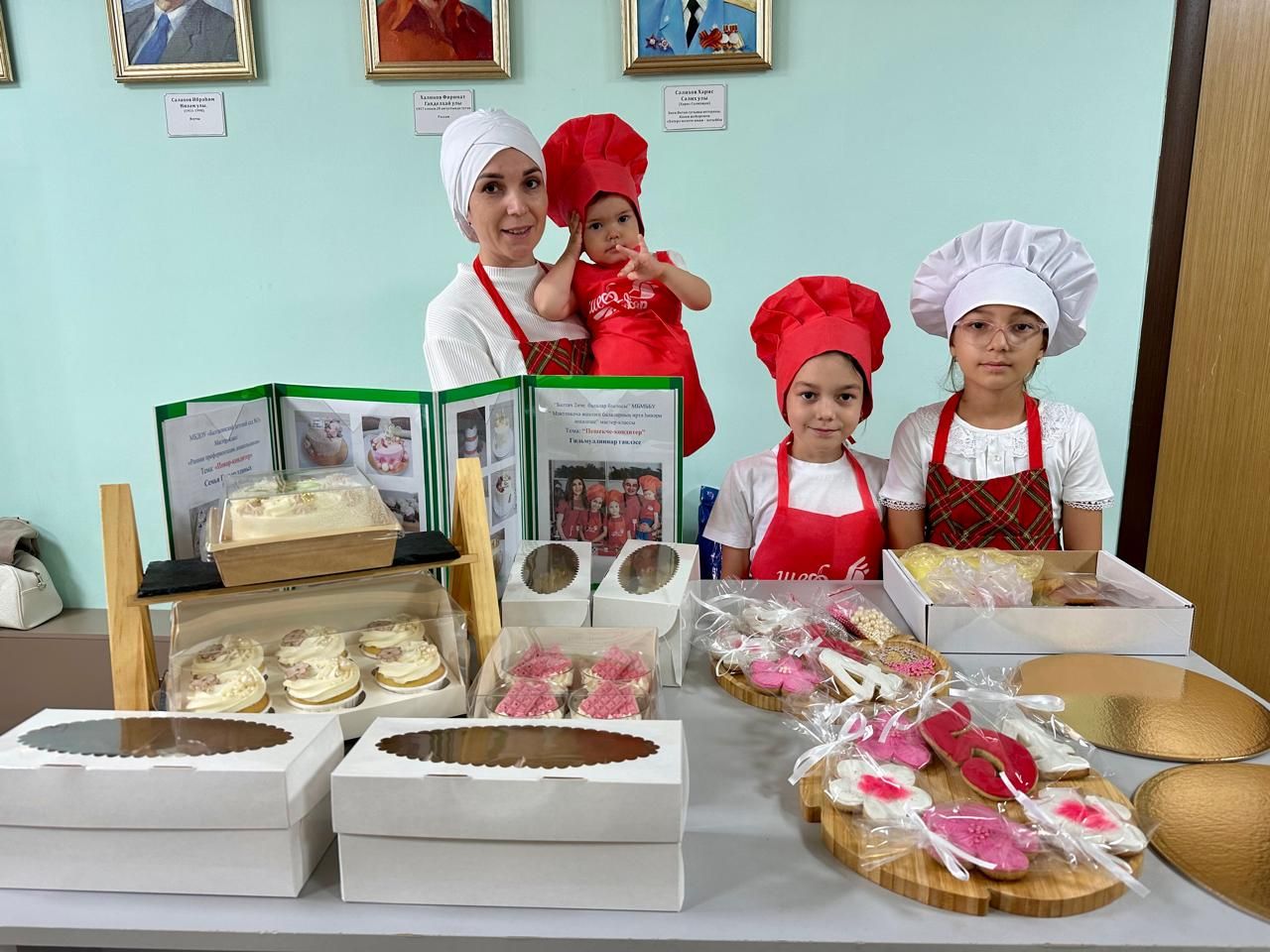 Балтачта белем һәм тәрбия бирү учреждениеләренең һөнәри юнәлеш буенча күргәзмәсе тәкъдим ителде