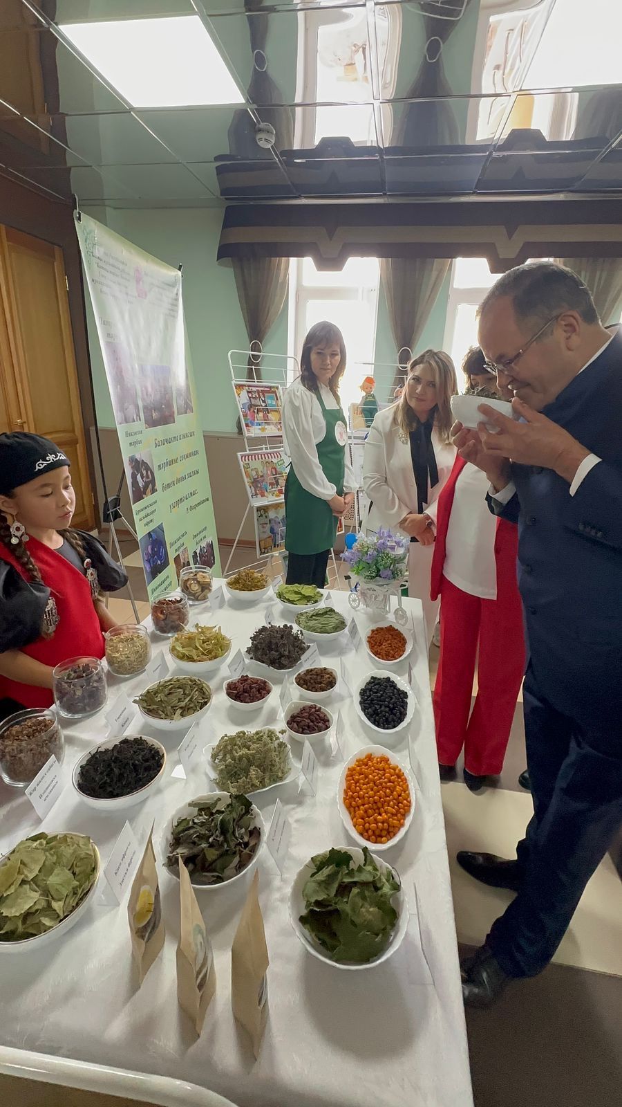 Балтачта белем һәм тәрбия бирү учреждениеләренең һөнәри юнәлеш буенча күргәзмәсе тәкъдим ителде