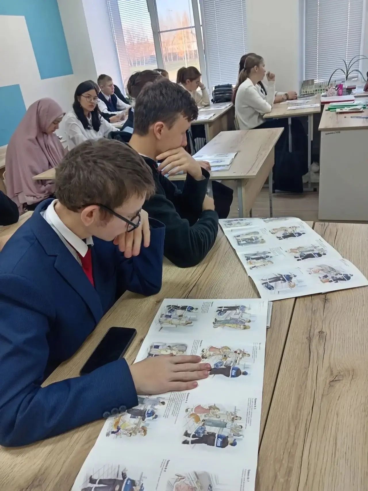 «Балтач газы» идарәсенең  бүлек җитәкчесе урынбасары студентлар белән очрашты