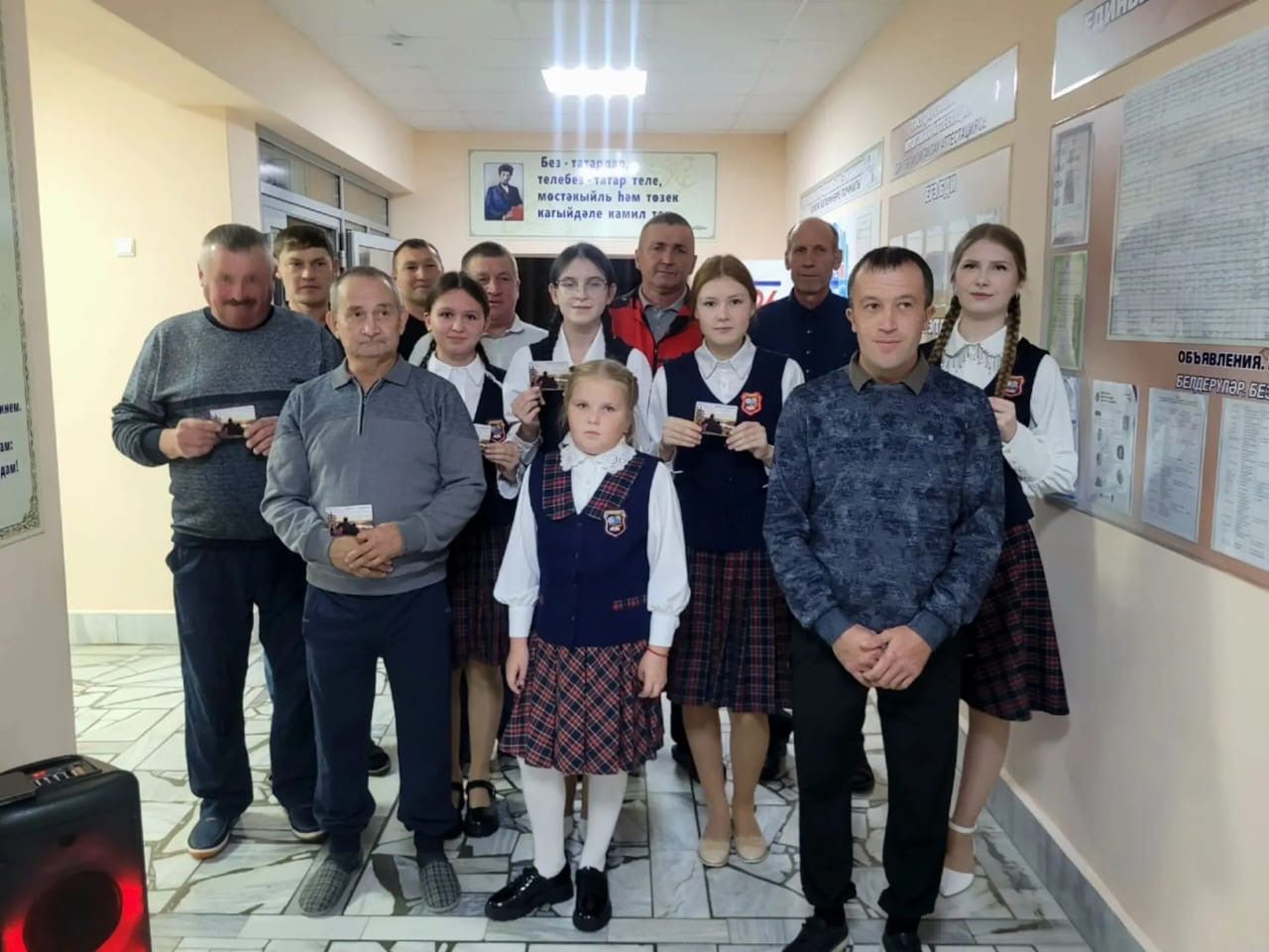 Нөнәгәр мәктәбендә Әтиләр көне узды