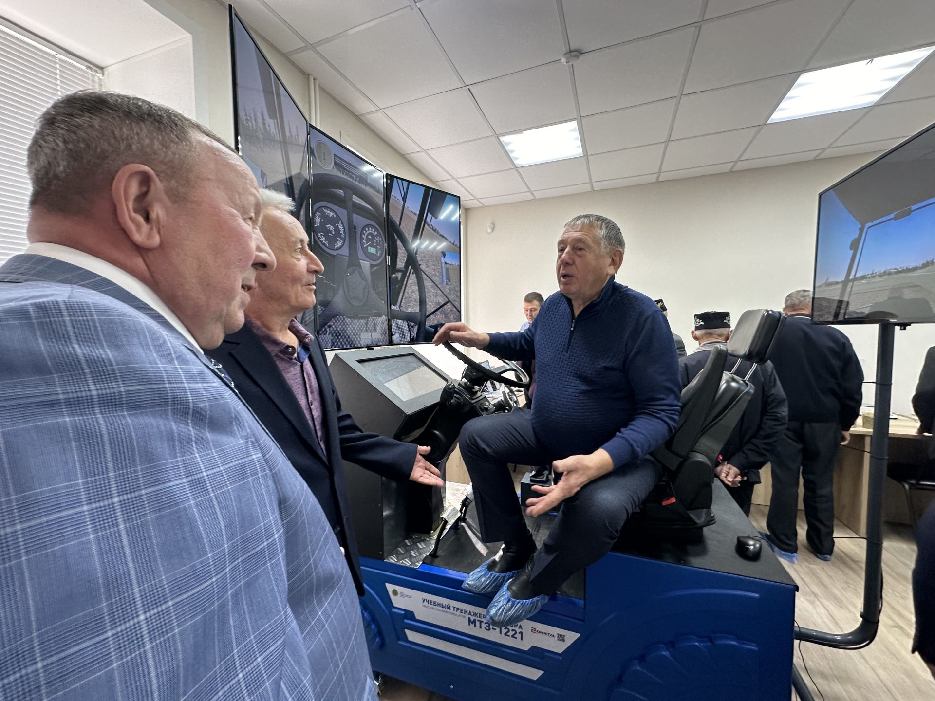 Балтач ветераннары райондагы төзелешләр, cоциаль объектлар белән танышты