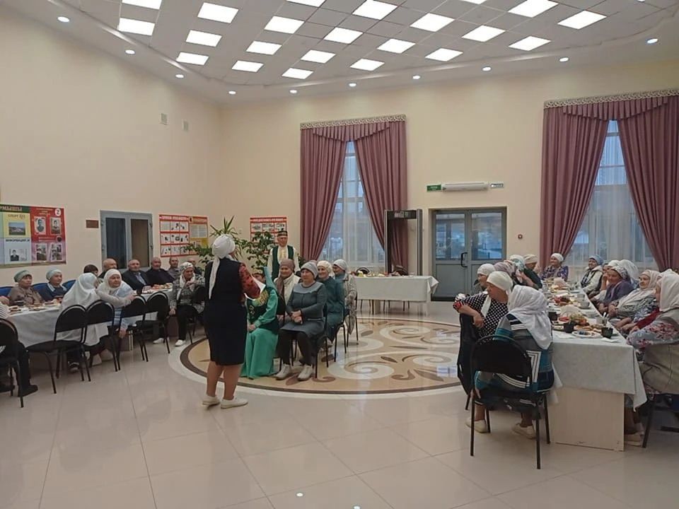 Чутайда өлкәннәрне хөрмәтләделәр