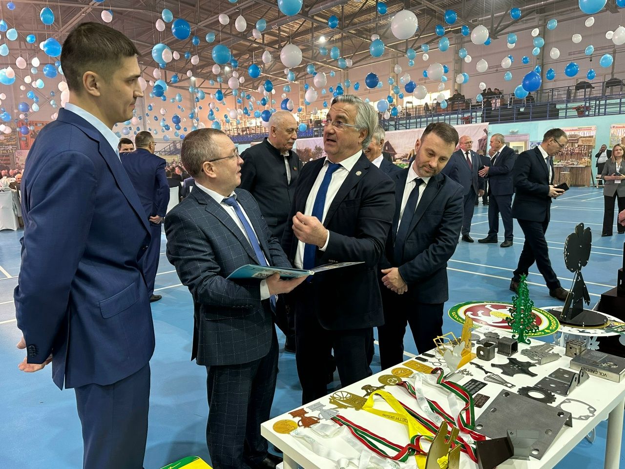 Балтачта алдынгылар җыены күргәзмә белән башланып китте