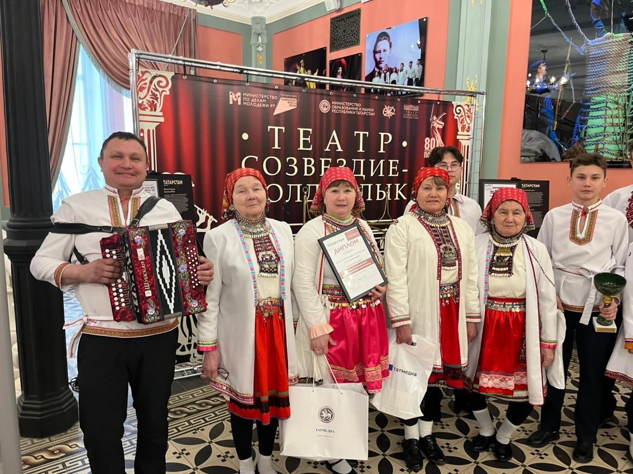 «Улисьял вел» фольклор ансамбле җиңү яулады