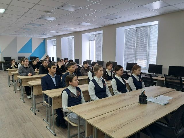Арча аграр-сәнәгать һөнәр көллиятенең 2нче филиалында район укучылары кунакта булды