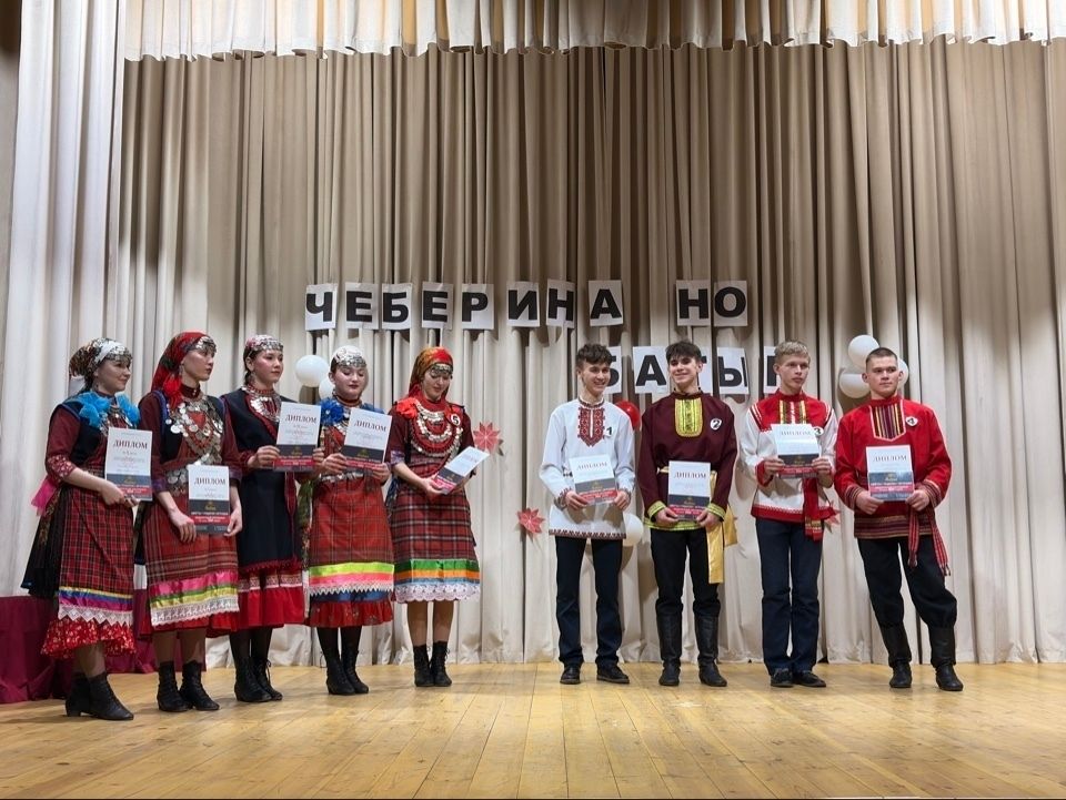 В Средне-Кушкетском сельском клубе прошел районный конкурс красоты и таланта