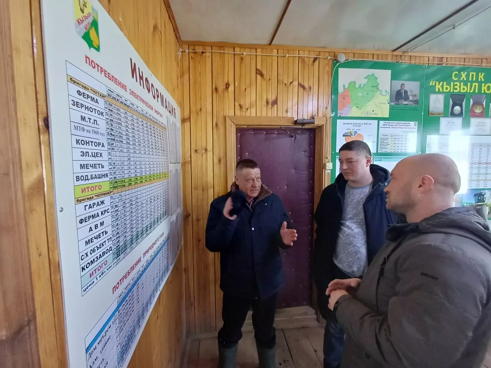 Министр урынбасары Балтачта техника ремонты барышын тикшерде