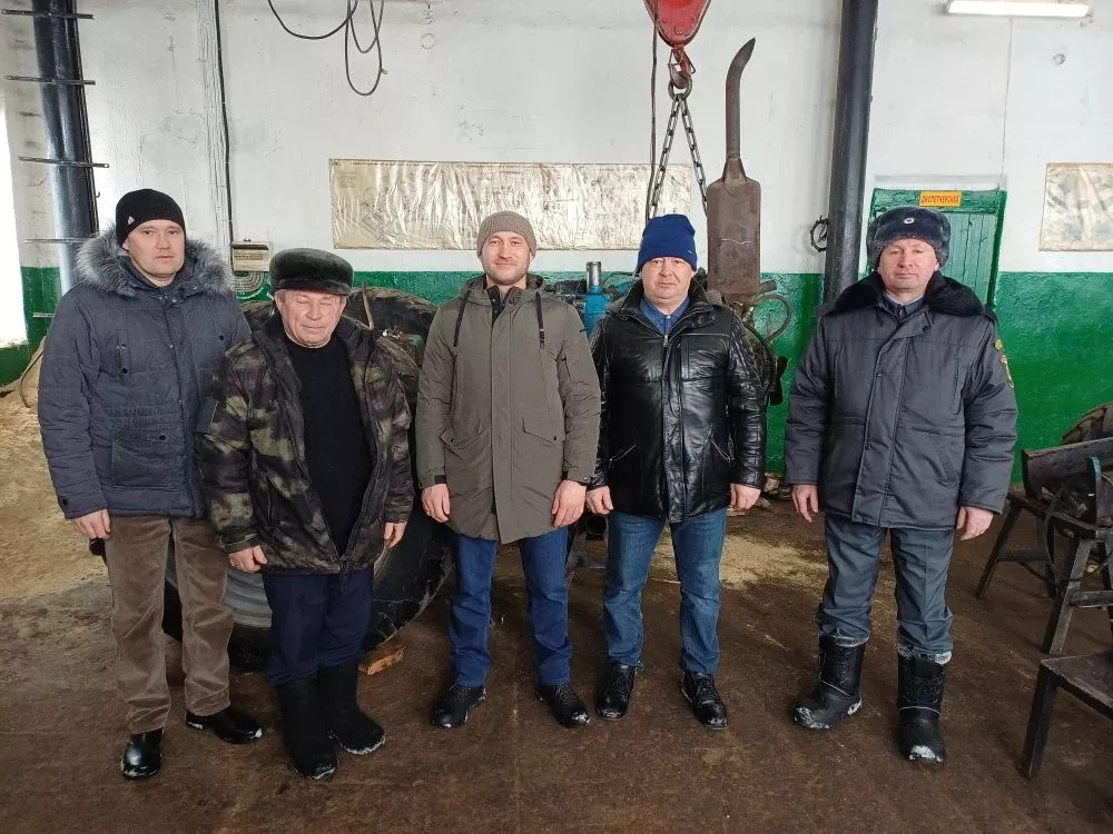 Министр урынбасары Балтачта техника ремонты барышын тикшерде