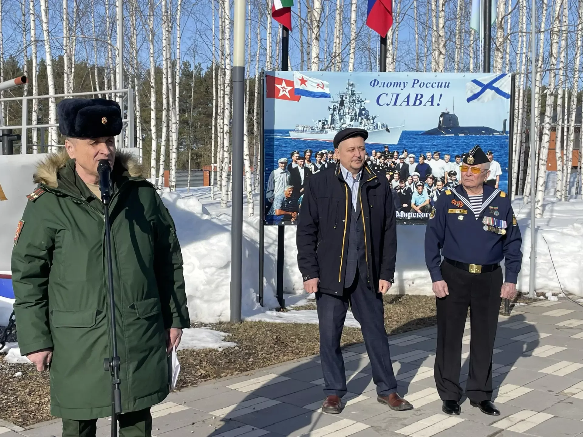 Балтачта Ватаныбызны су асты көймәләрендә саклаган ир-егетләр бәйрәм итте