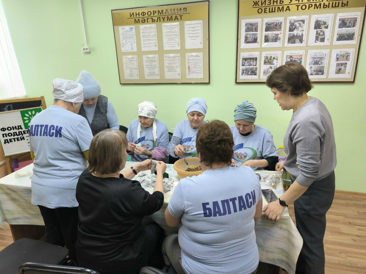 Балтачның көмеш волонтерлары хәрбиләргә булыша