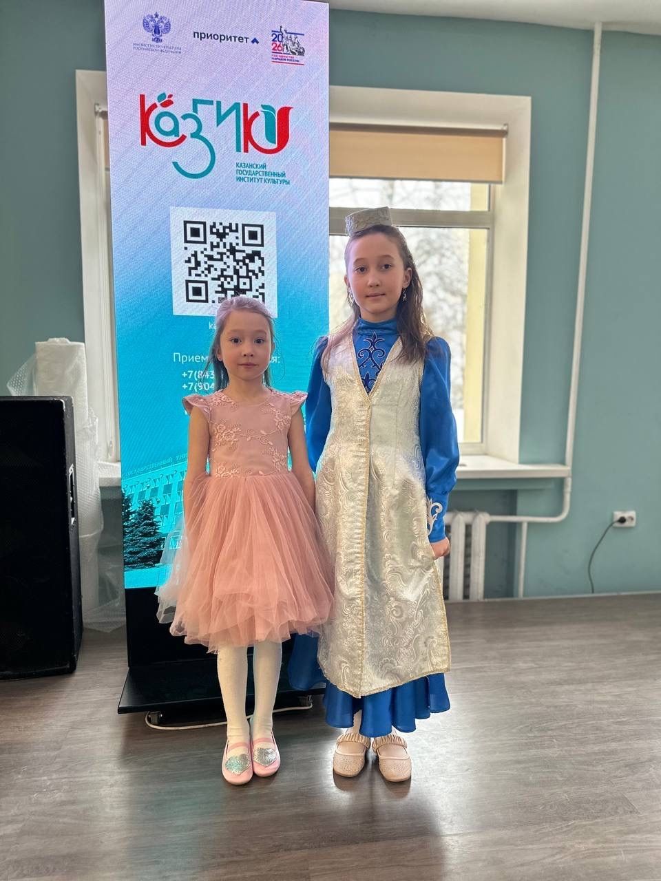 Әмирә һәм Әминә Газизовалар «Сандугач-Соловей» конкурсында җиңү яулады
