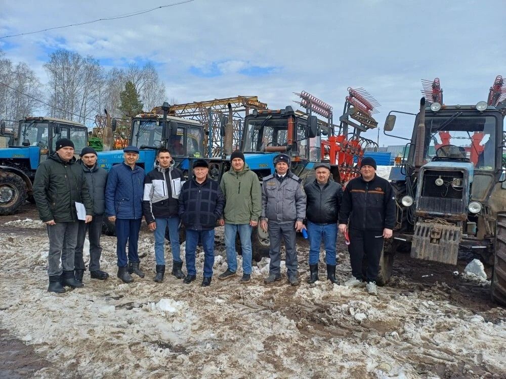 Районда техникаларның язгы кыр эшләренә әзерлеге тикшерелә