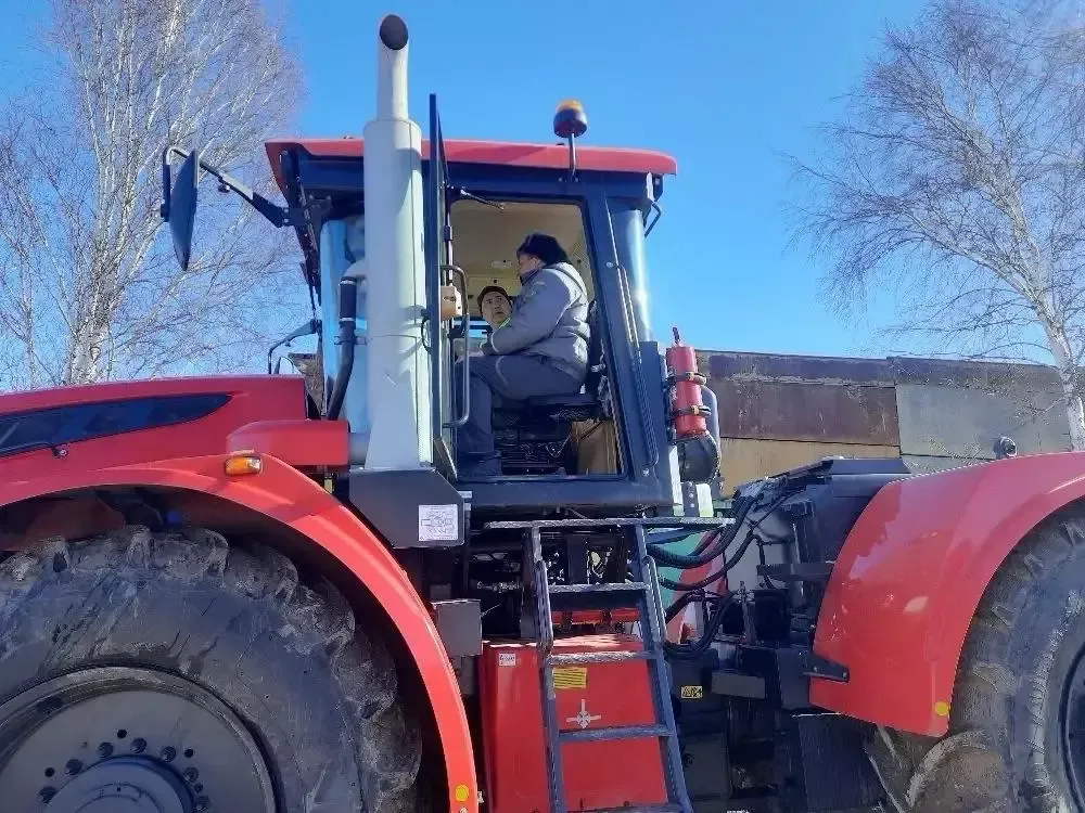 «Маяк»лылар тулы әзерлек белән язгы кыр эшләрен көтә