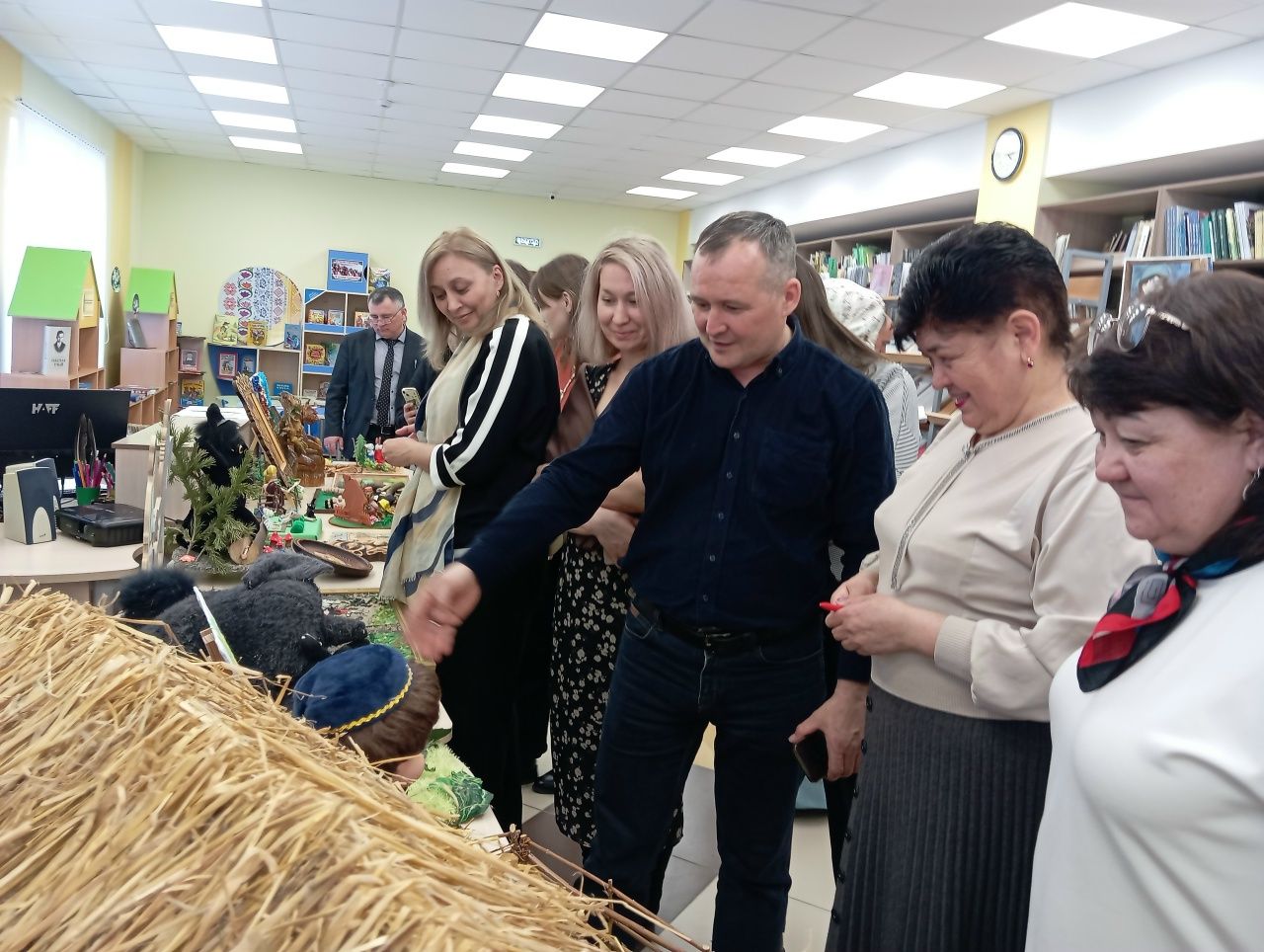 Балтач үзәк китапханәсендә коллективлар өчен экскурсияләр оештырыла башлады