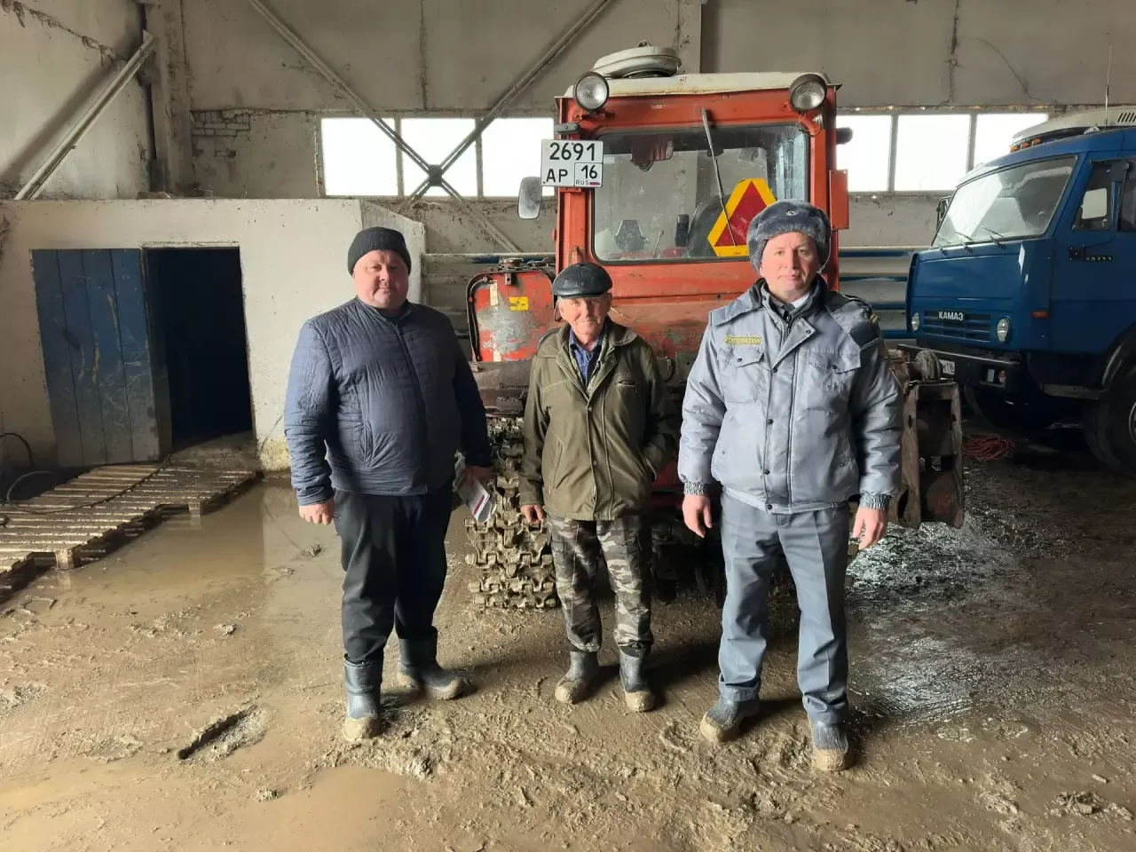 «Дуслык» механизаторларының тырышлыгы югары бәяләнде