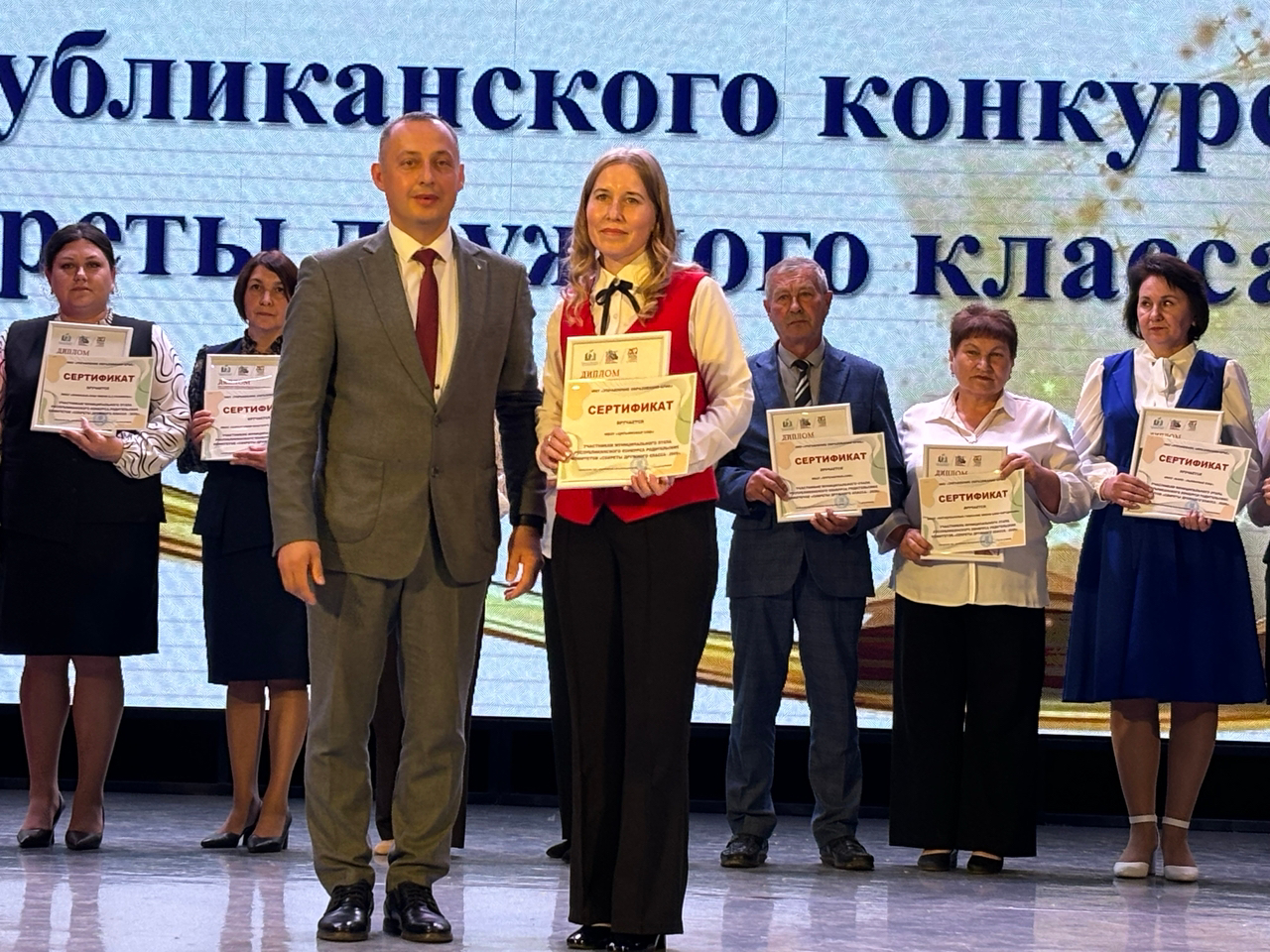 Балтачта «Талантлар парады»нда алдынгылар хөрмәтләнде