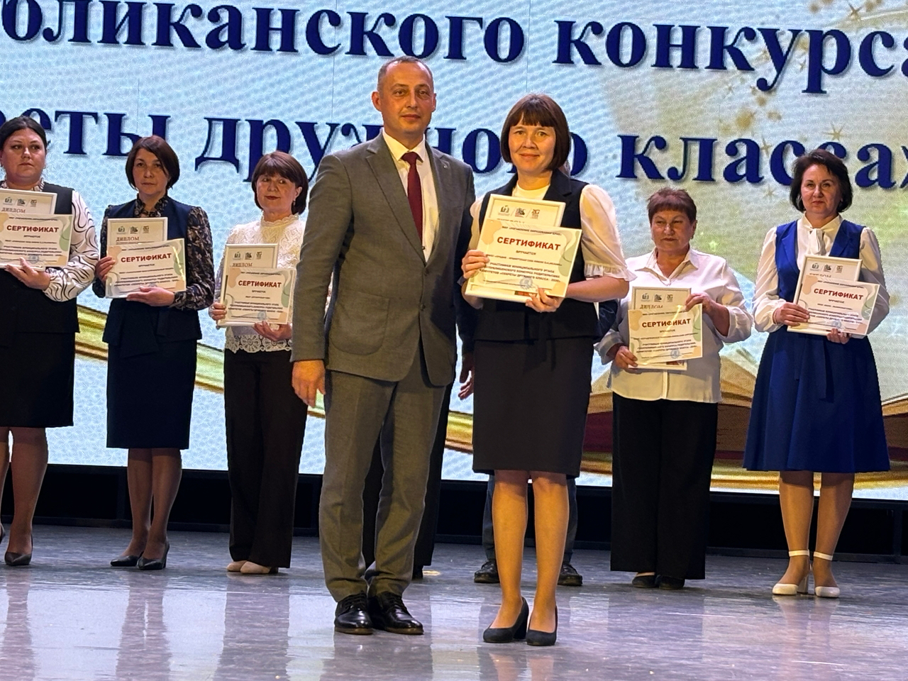 Балтачта «Талантлар парады»нда алдынгылар хөрмәтләнде