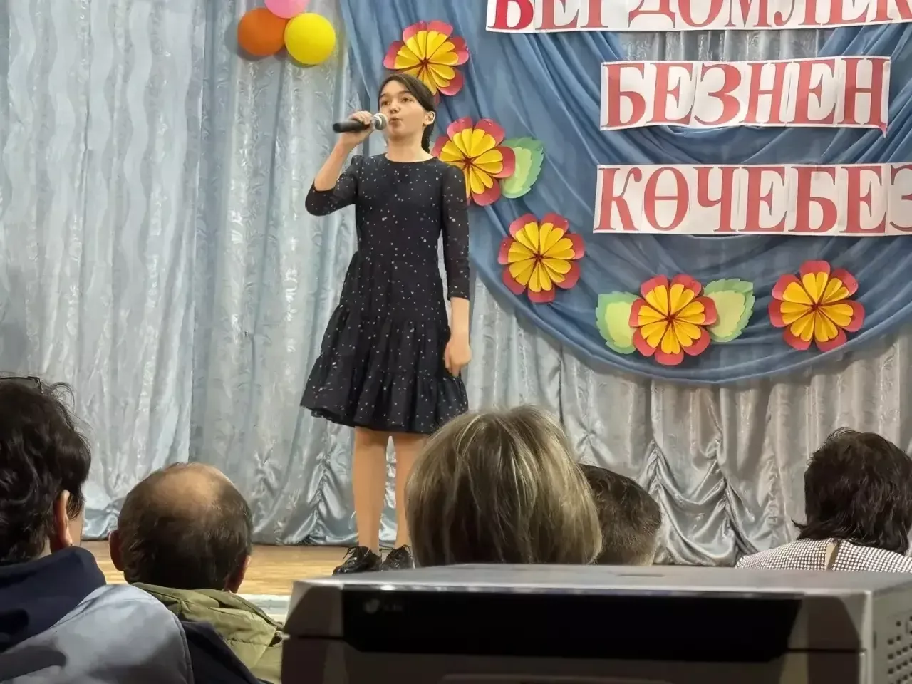 Куныр мәктәбенең «Бердәмлектә безнең көчебез» дип исемләнгән иҗат  концерты булды