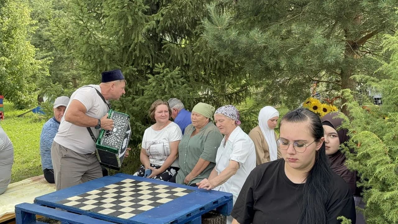 «Дуслык белән көчле без»