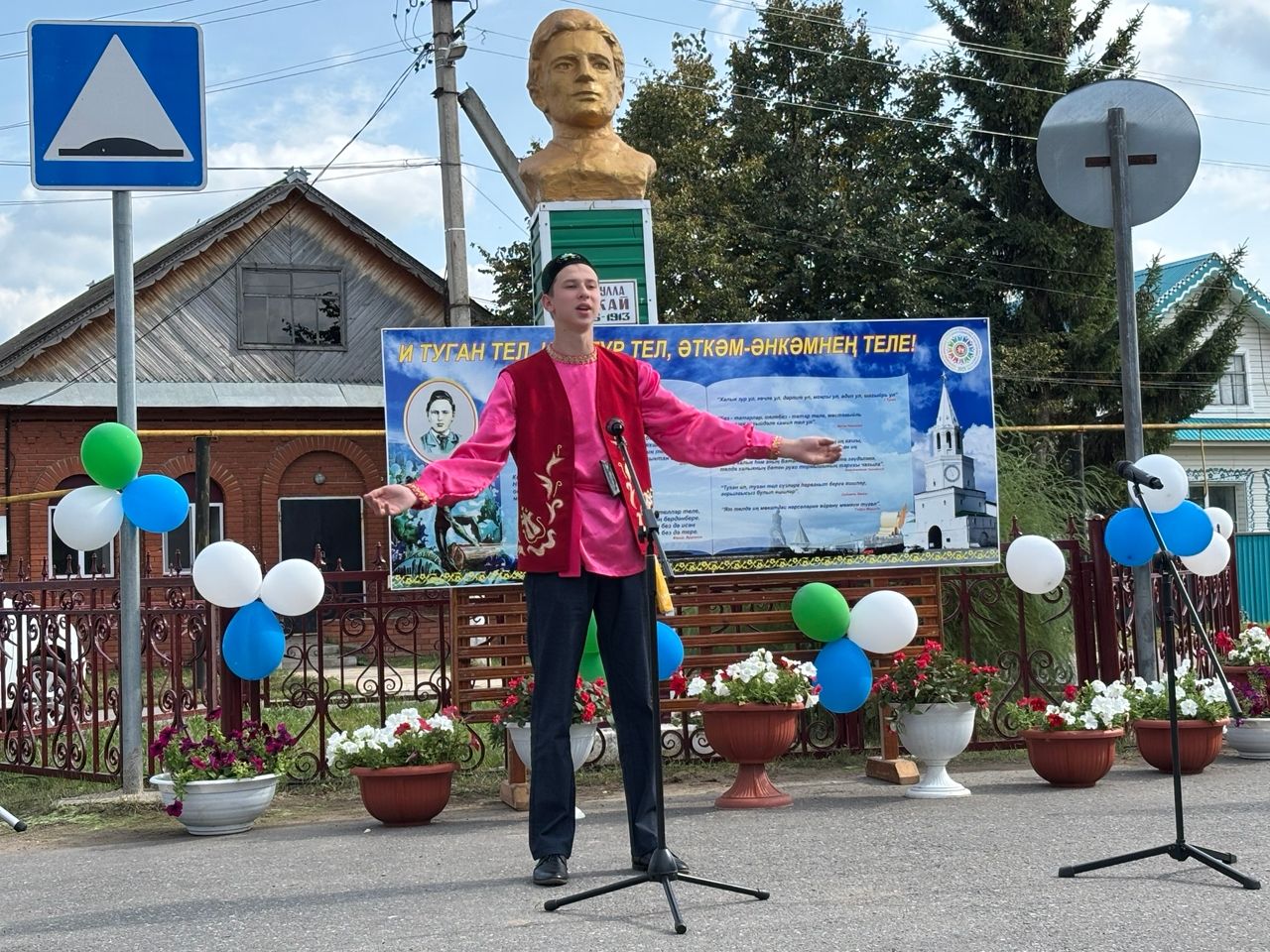 «Тукай — милләтнең йөрәк тибеше»: Куныр авылында шигърият кичәсе узды