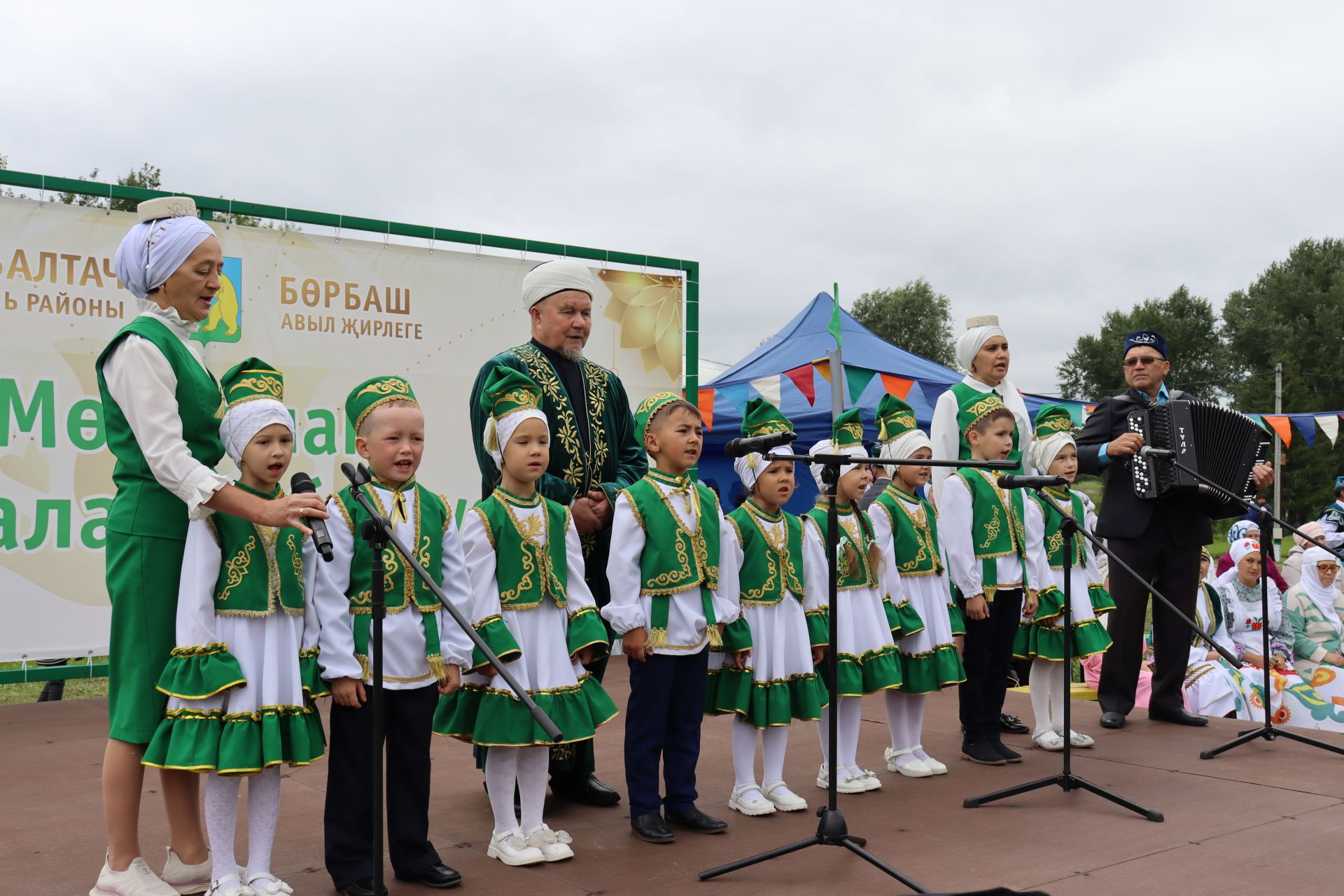 Бөрбаш авылында Россиякүләм мөселман балалар Сабан туе узды