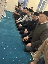 Нотфуллинар гаиләсе Салавычта ифтар үткәрде