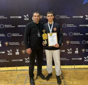 Яшьләр арасында көрәш буенча Россия беренчелегендә Балтач егетләре дә бил алышачак