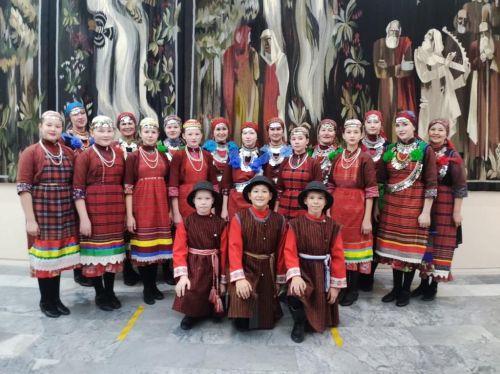 Карлыганысь «Ӟардон» ансамбль выльысь бадӟым вормонъёсы вутскиз
