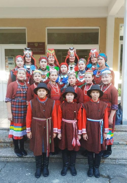 Карлыганысь «Ӟардон» ансамбль выльысь бадӟым вормонъёсы вутскиз