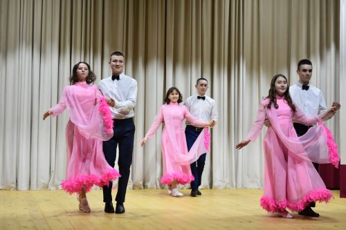 Ӟаны гуртысь лулчеберетъя юртын егитъёс люкаськизы (фото)