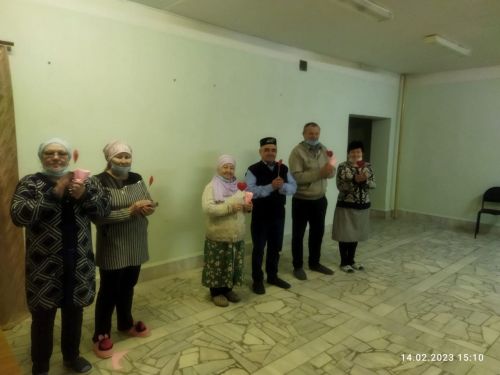 «Мәхәббәт ул яшькә карамый», ди Балтач өлкәннәре (фото)