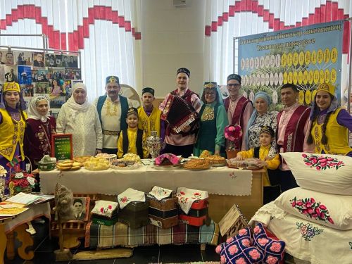 Балтачта туганлык җепләрен ныгытучы бәйрәм узды (фоторепортаж)