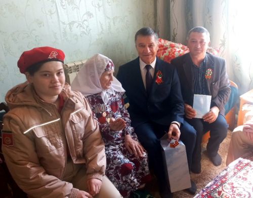 Балтачта авыл җирлекләрендә тыл ветераннарына бәйрәм күчтәнәчләре өләштеләр (фото)