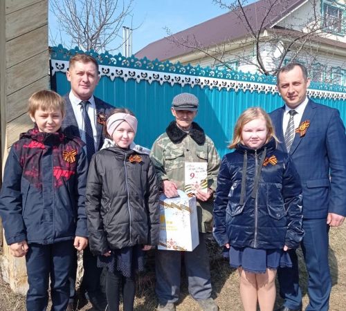 Балтачта авыл җирлекләрендә тыл ветераннарына бәйрәм күчтәнәчләре өләштеләр (фото)