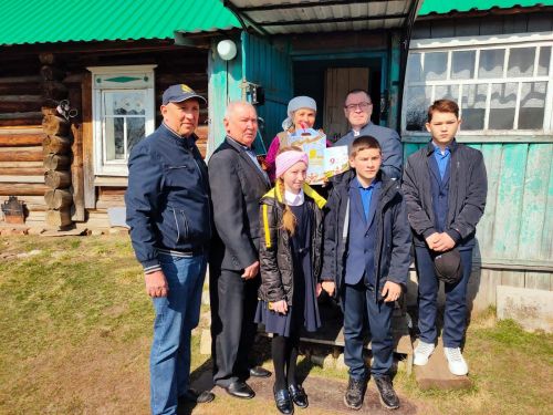 Балтачта авыл җирлекләрендә тыл ветераннарына бәйрәм күчтәнәчләре өләштеләр (фото)