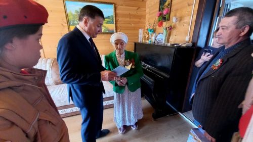 Балтачта авыл җирлекләрендә тыл ветераннарына бәйрәм күчтәнәчләре өләштеләр (фото)