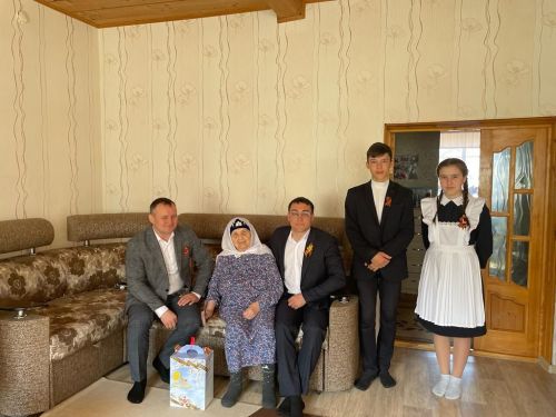 Балтачта авыл җирлекләрендә тыл ветераннарына бәйрәм күчтәнәчләре өләштеләр (фото)